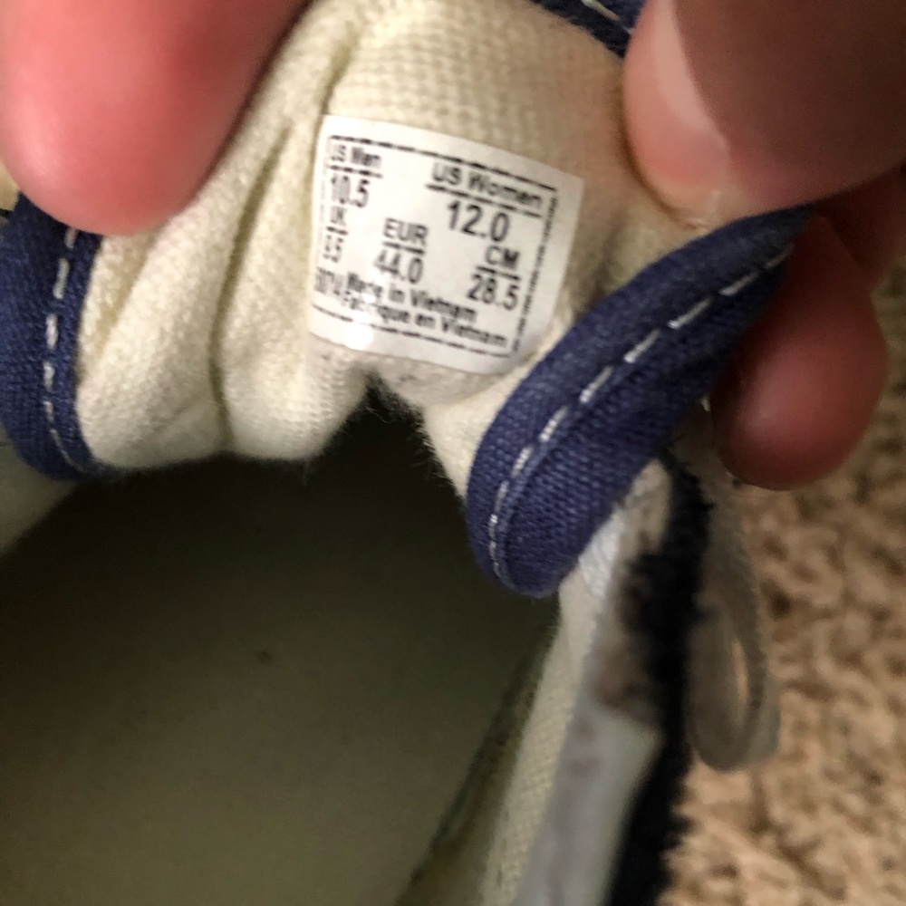 Vans - Picture 5 of 5